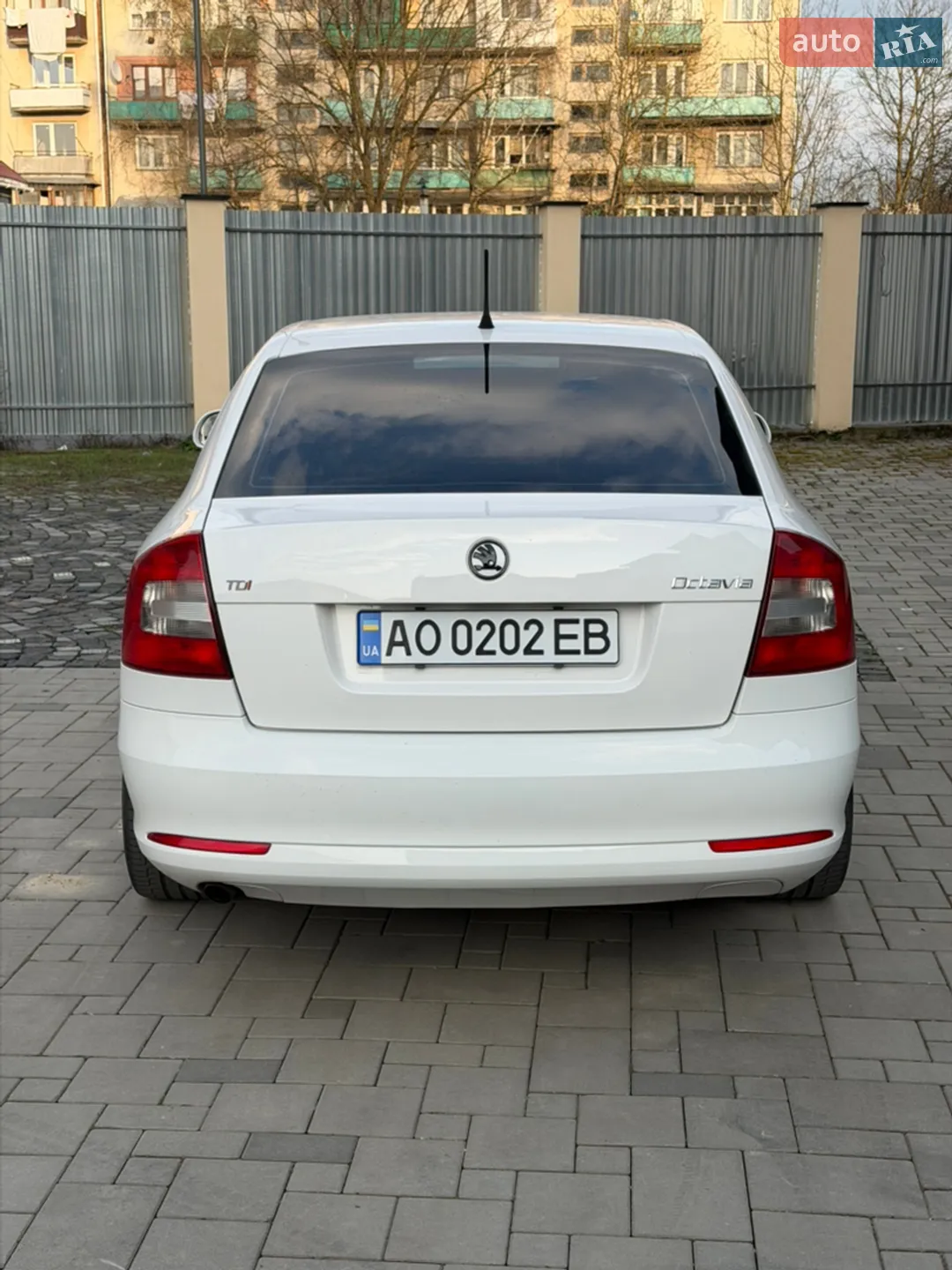 2011 Skoda Octavia - мініатюра 3