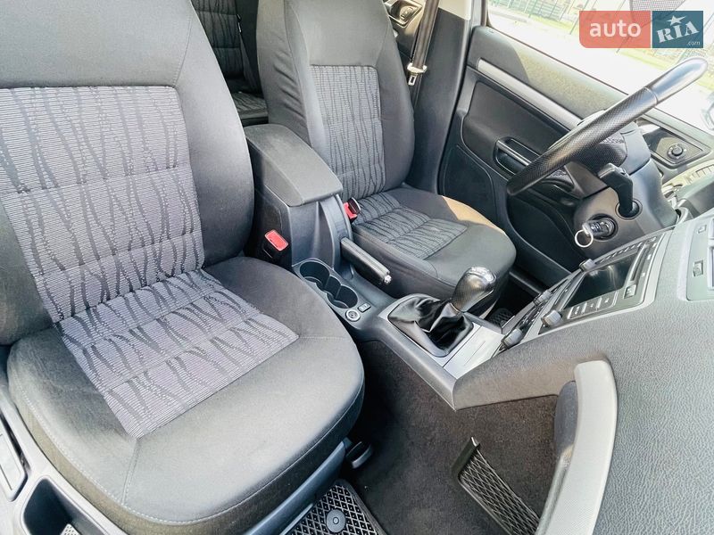 Универсал Skoda Octavia 2010 в Бучаче