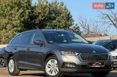 Универсал Skoda Octavia 2022 в Луцке