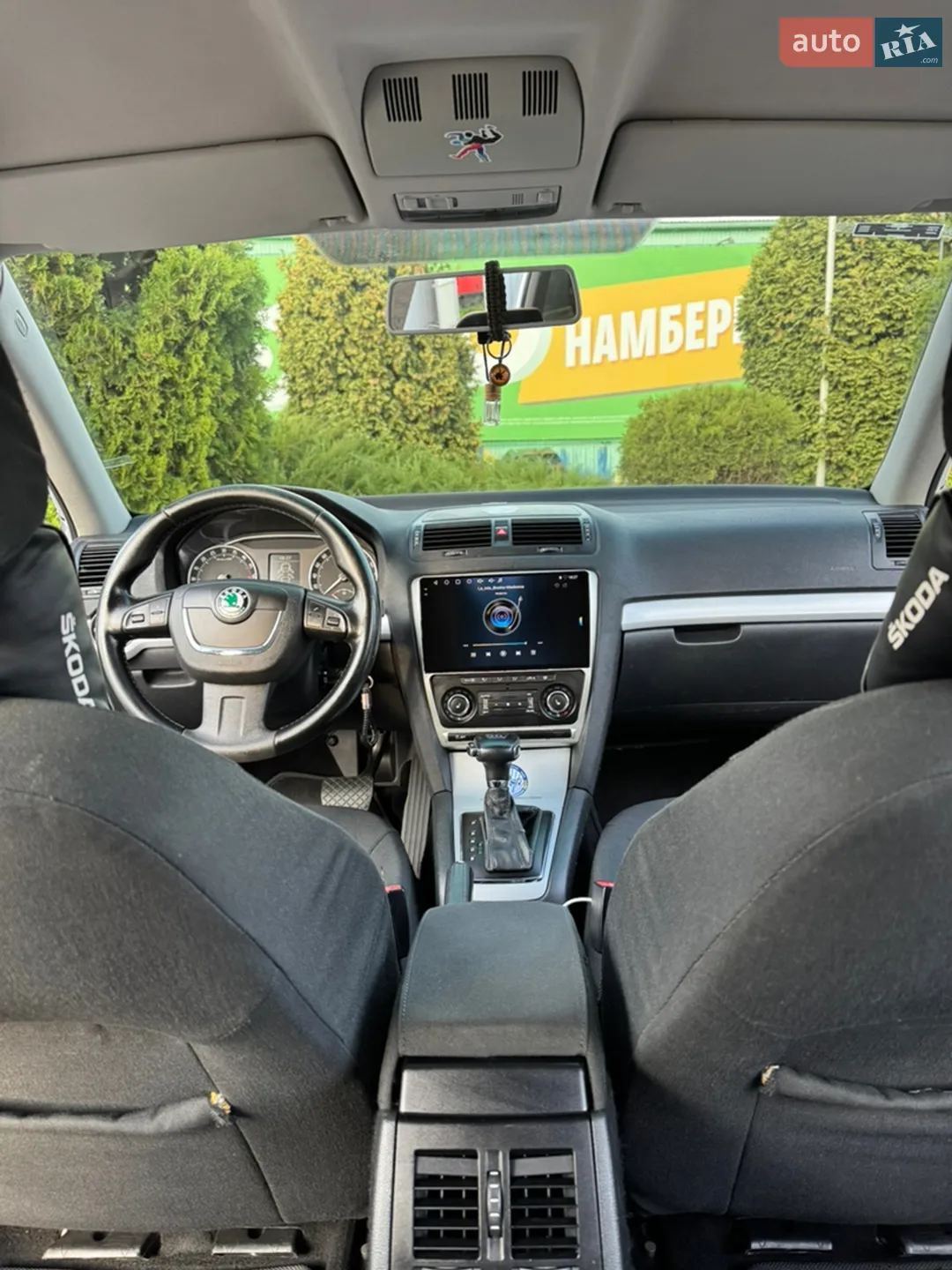 2010 Skoda Octavia - мініатюра 16