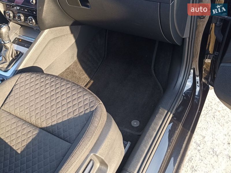 Универсал Skoda Octavia 2017 в Бердичеве фото 17 Универсал Skoda Octavia 2017 в Бердичеве