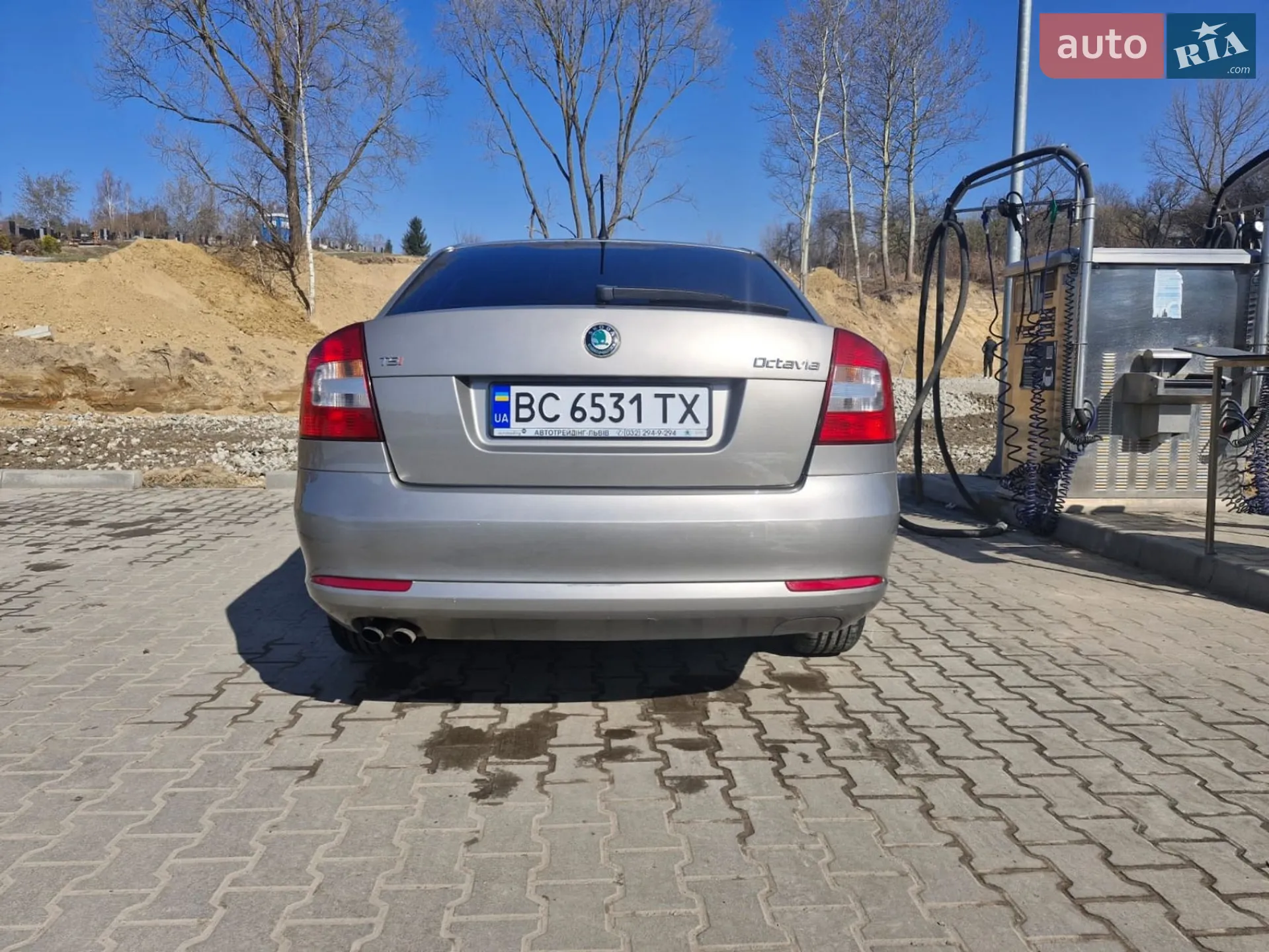 2011 Skoda Octavia - мініатюра 2