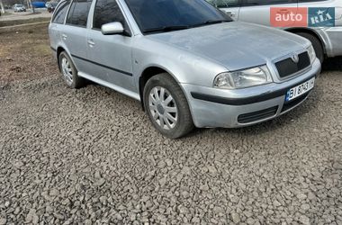 Универсал Skoda Octavia 2009 в Полтаве