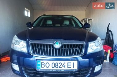 Універсал Skoda Octavia 2011 в Бережанах