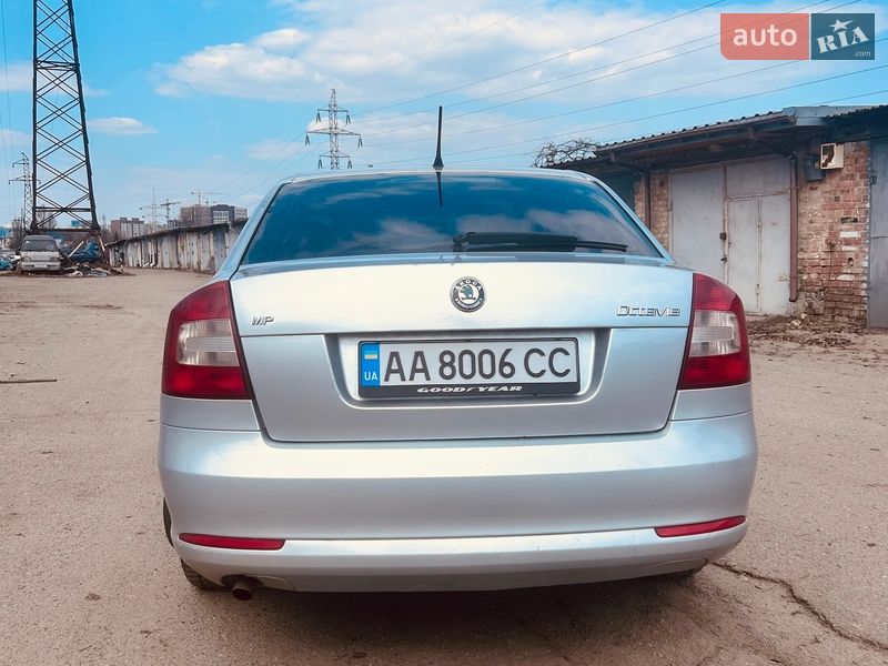 Ліфтбек Skoda Octavia 2012 в Києві