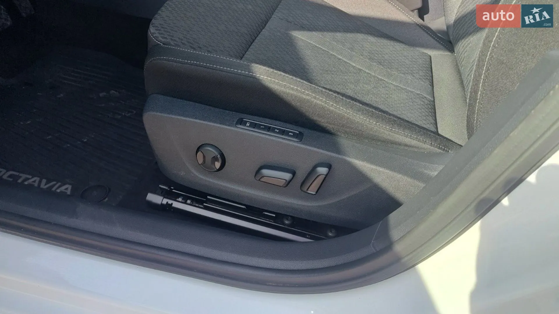 2021 Skoda Octavia - мініатюра 16