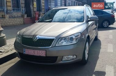 Универсал Skoda Octavia 2010 в Одессе