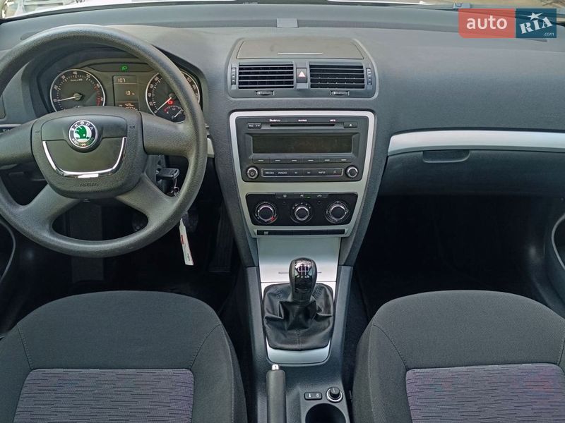 Лифтбек Skoda Octavia 2009 в Киеве фото 8 Лифтбек Skoda Octavia 2009 в Киеве