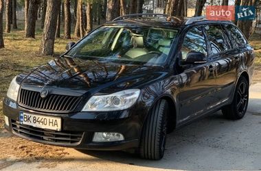 Универсал Skoda Octavia 2009 в Вараше
