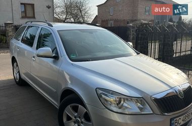 Универсал Skoda Octavia 2013 в Шептицькому