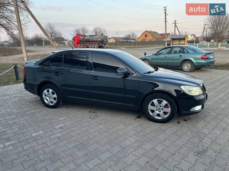 Ліфтбек Skoda Octavia 2009 в Теофіполі