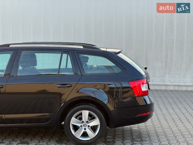 Универсал Skoda Octavia 2019 в Луцке фото 38 Универсал Skoda Octavia 2019 в Луцке