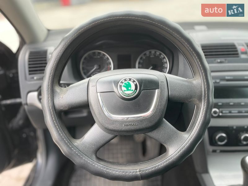 Лифтбек Skoda Octavia 2012 в Нововолынске