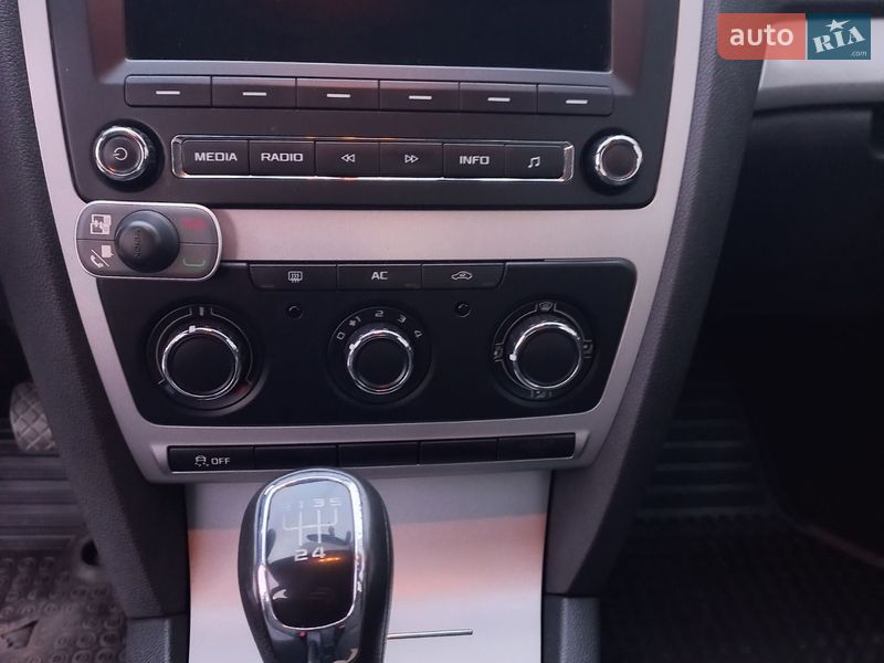 Универсал Skoda Octavia 2012 в Запорожье фото 17 Универсал Skoda Octavia 2012 в Запорожье