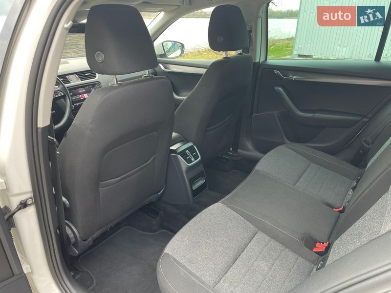Универсал Skoda Octavia 2019 в Бердичеве фото 14 Универсал Skoda Octavia 2019 в Бердичеве