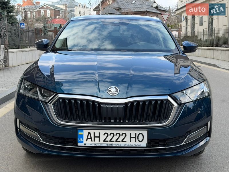 Лифтбек Skoda Octavia 2021 в Киеве