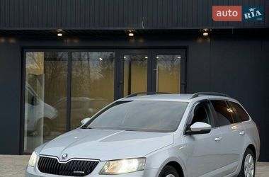 Універсал Skoda Octavia 2014 в Чернівцях