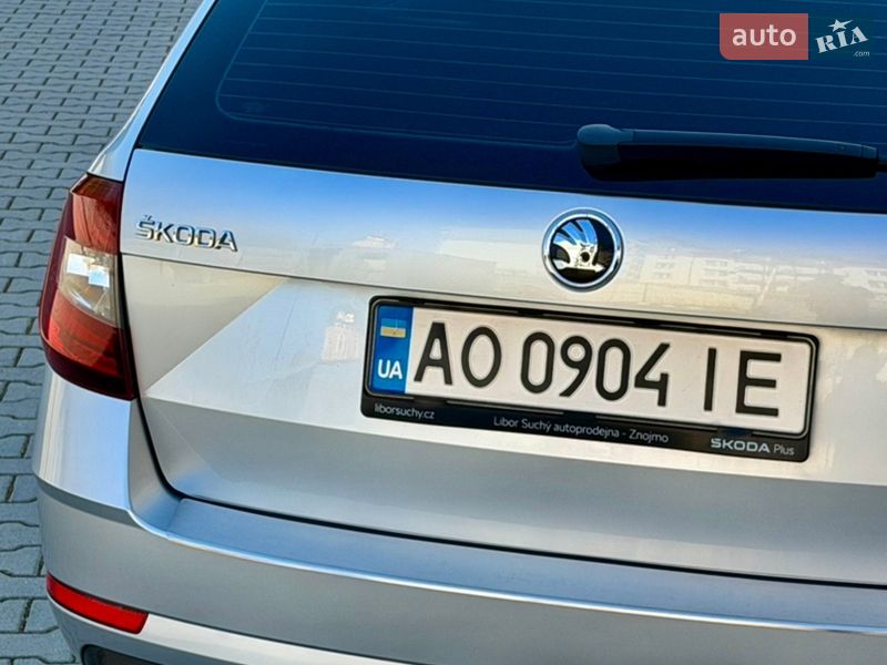 Универсал Skoda Octavia 2017 в Ужгороде