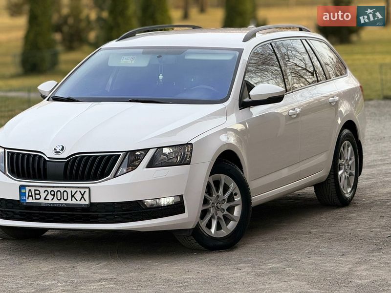 Универсал Skoda Octavia 2017 в Хмельницком