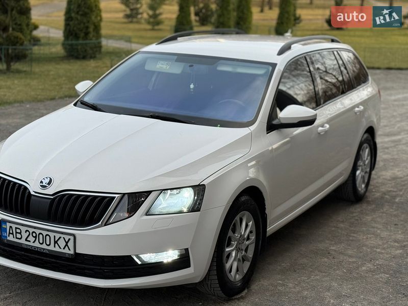 Универсал Skoda Octavia 2017 в Хмельницком