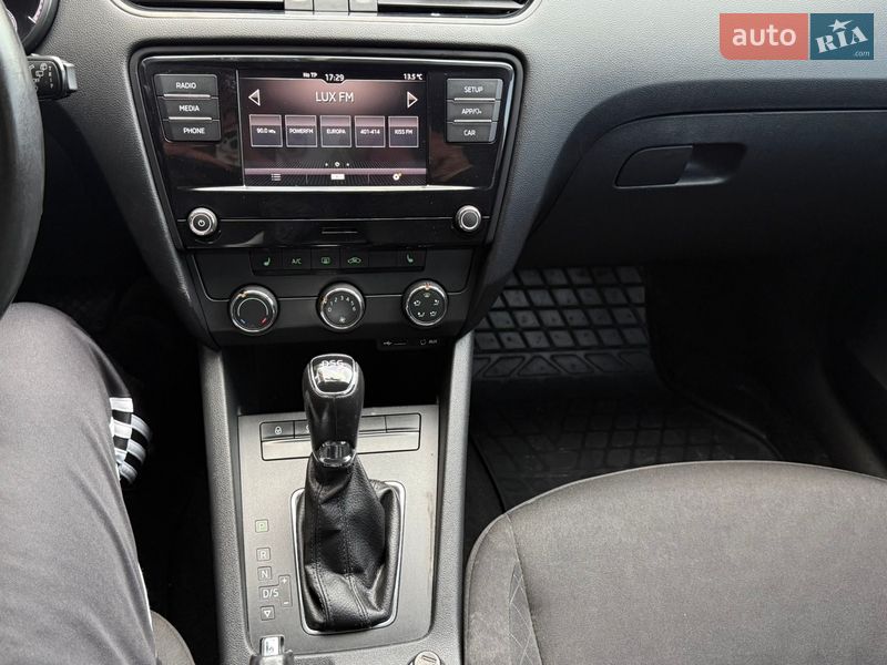 Универсал Skoda Octavia 2017 в Хмельницком