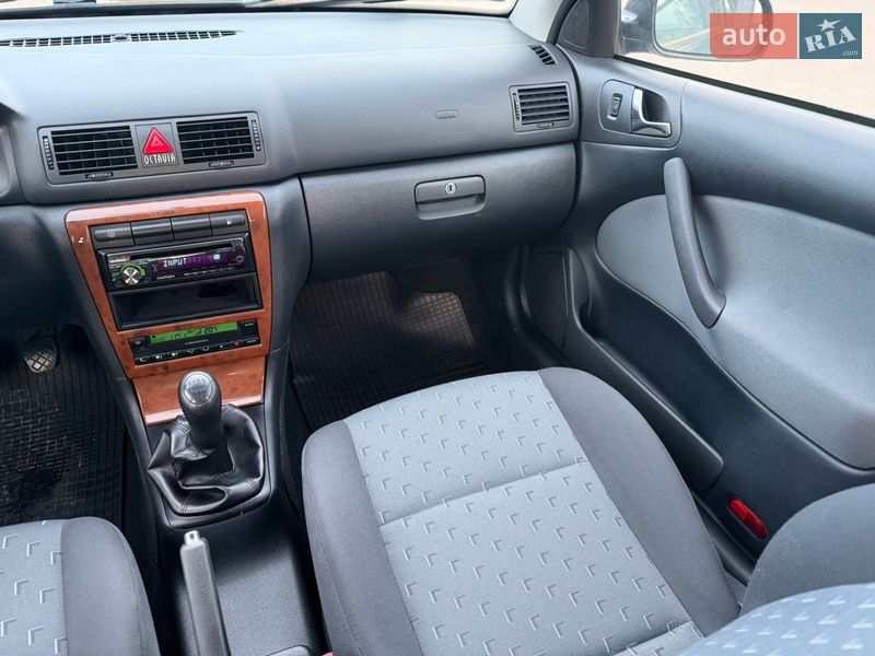 Лифтбек Skoda Octavia 2009 в Ровно