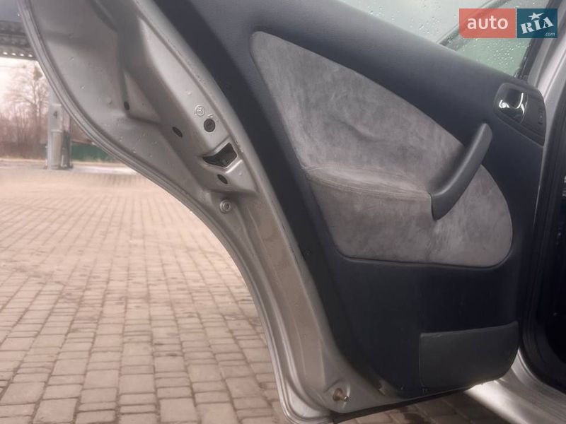 Ліфтбек Skoda Octavia 2003 в Білій Церкві