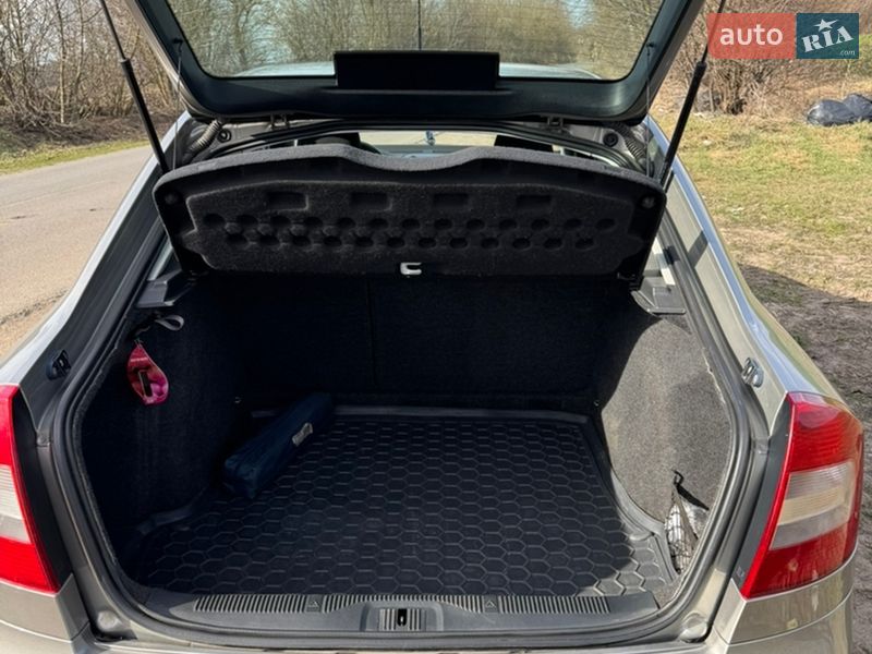 Лифтбек Skoda Octavia 2010 в Изяславе фото 13 Лифтбек Skoda Octavia 2010 в Изяславе