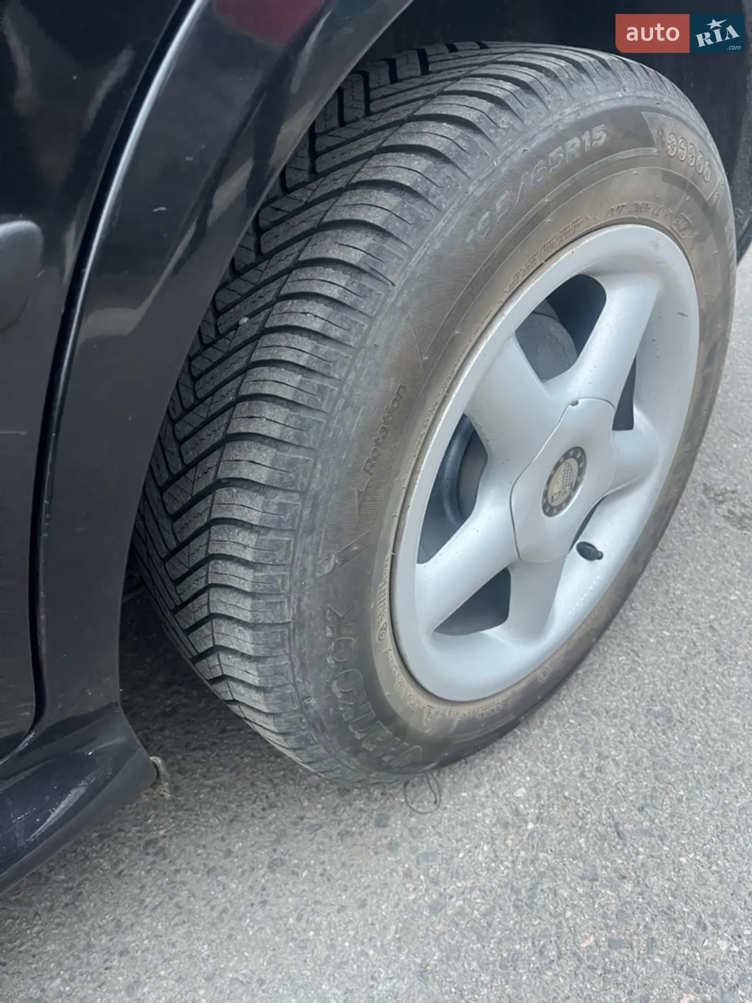 Skoda Octavia 2004 VIN TMBJX41U842936855 фото оголошення 2 з 13