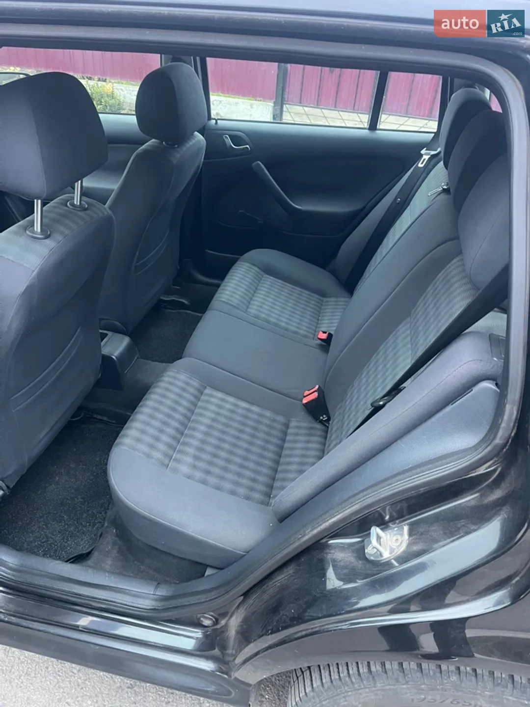 Skoda Octavia 2004 VIN TMBJX41U842936855 фото оголошення 5 з 13