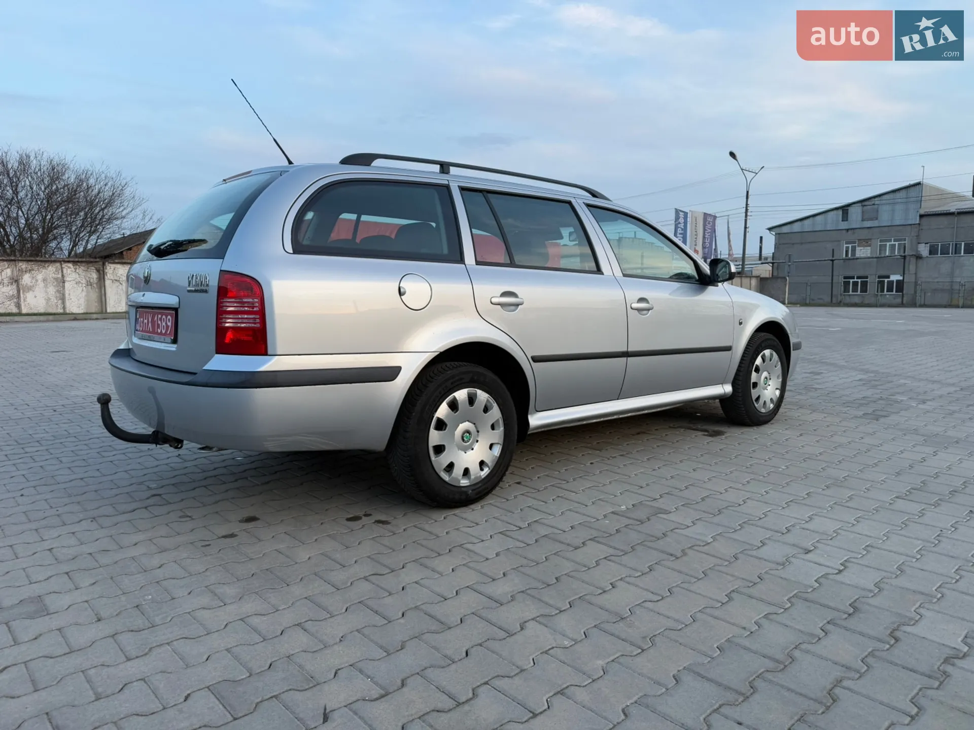 2010 Skoda Octavia - мініатюра 8
