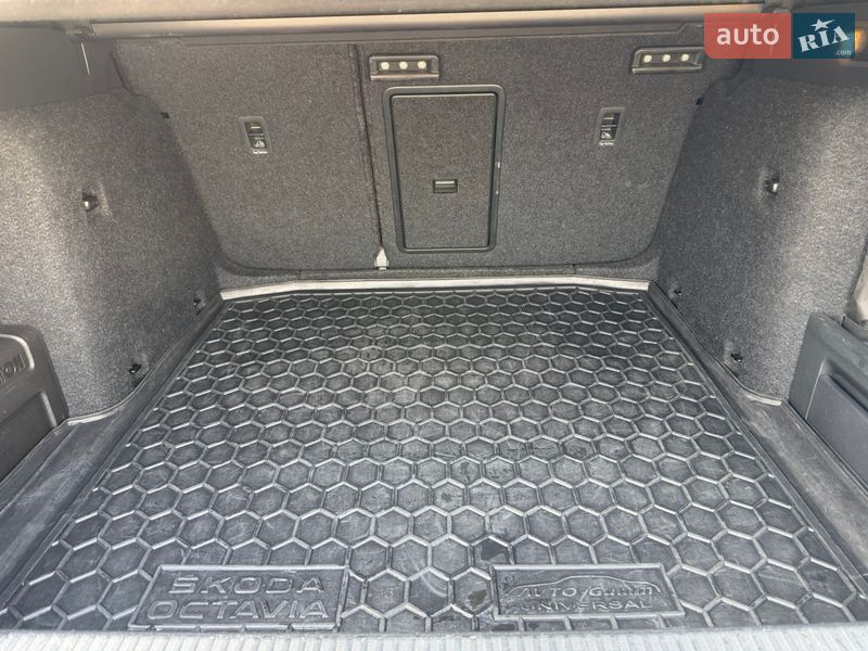 Универсал Skoda Octavia 2017 в Львове