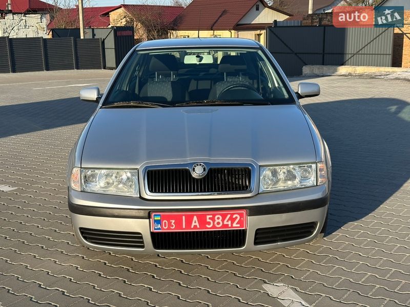 Лифтбек Skoda Octavia 2002 в Дубно фото 3 Лифтбек Skoda Octavia 2002 в Дубно