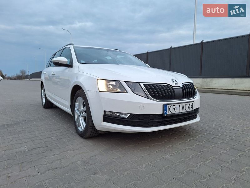 Универсал Skoda Octavia 2017 в Луцке фото 10 Универсал Skoda Octavia 2017 в Луцке