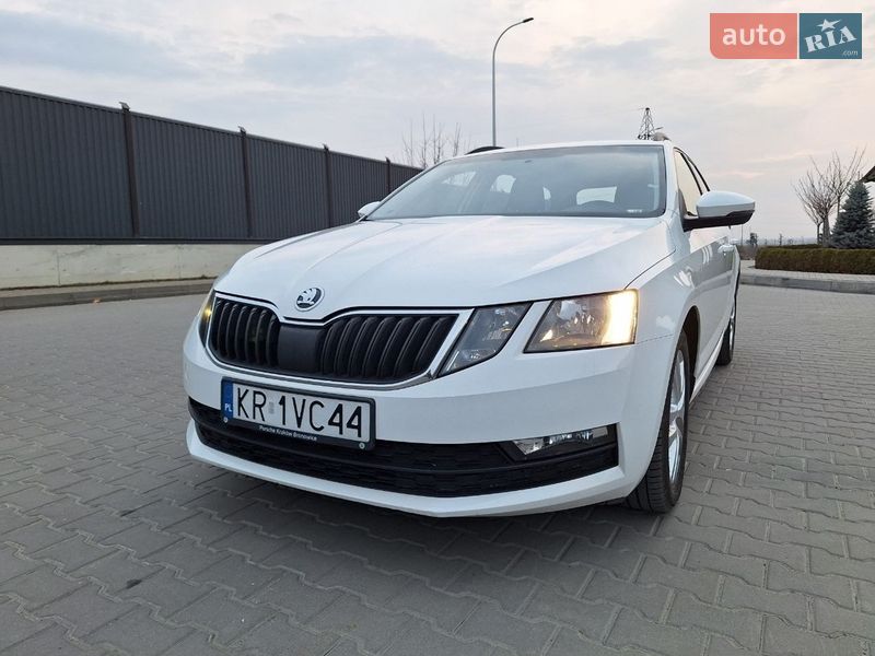 Универсал Skoda Octavia 2017 в Луцке фото 2 Универсал Skoda Octavia 2017 в Луцке
