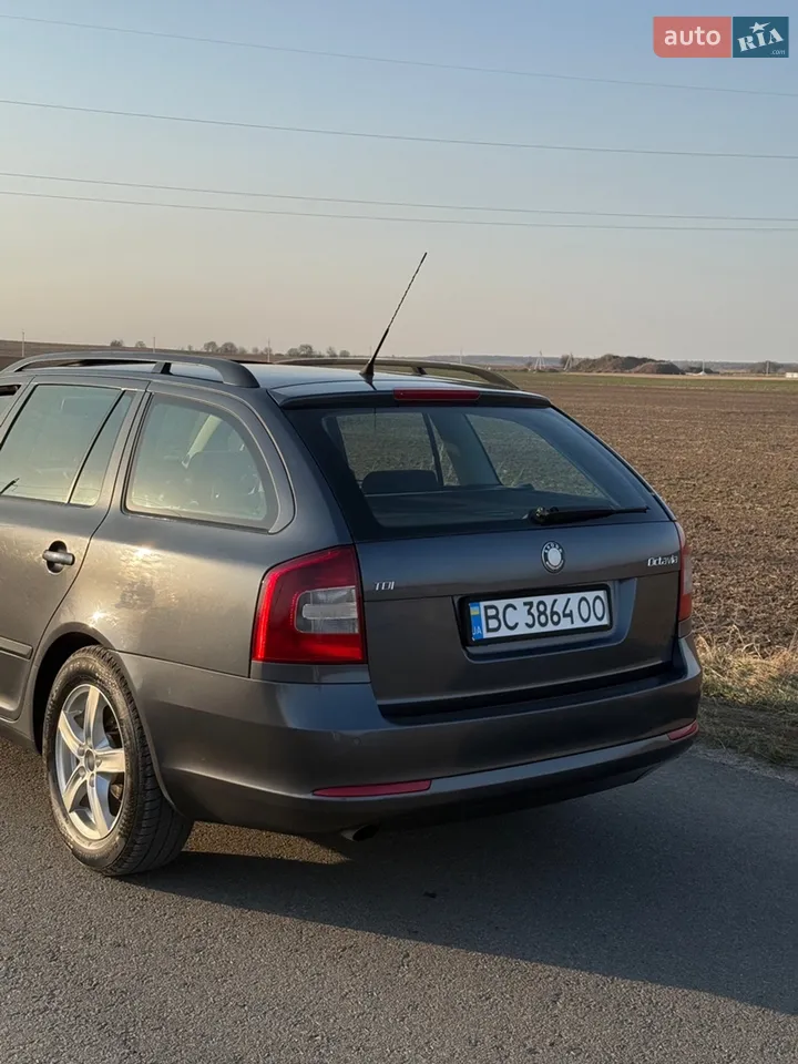 2011 Skoda Octavia - мініатюра 14