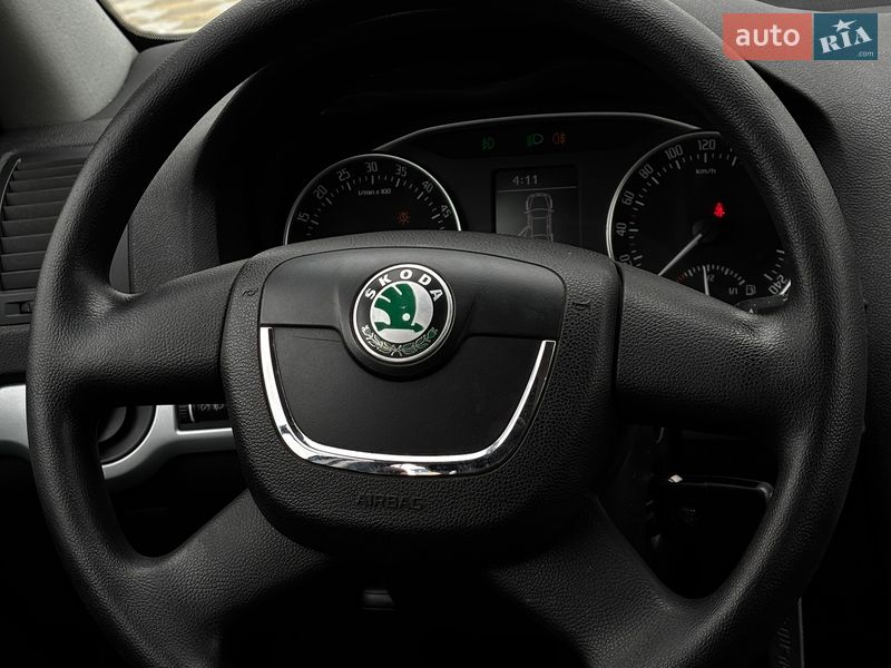Универсал Skoda Octavia 2012 в Белогородке