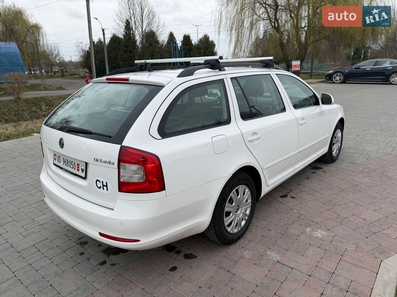 Универсал Skoda Octavia 2012 в Ровно