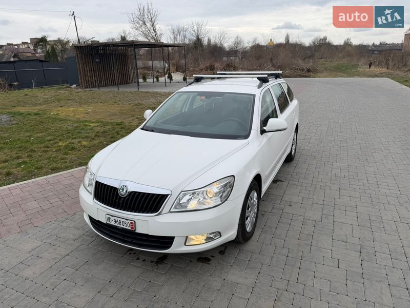 Универсал Skoda Octavia 2012 в Ровно
