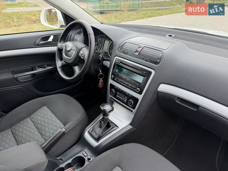 Универсал Skoda Octavia 2012 в Ровно