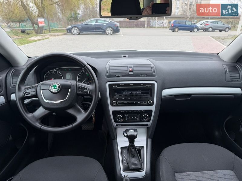 Универсал Skoda Octavia 2012 в Ровно