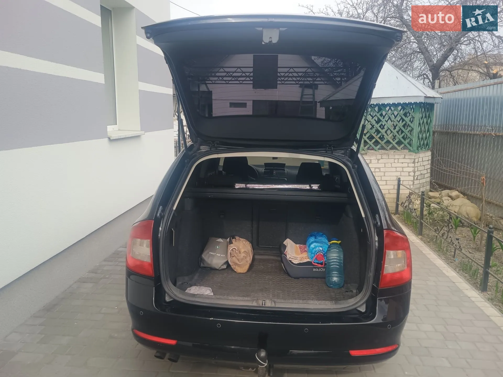 2010 Skoda Octavia - мініатюра 15