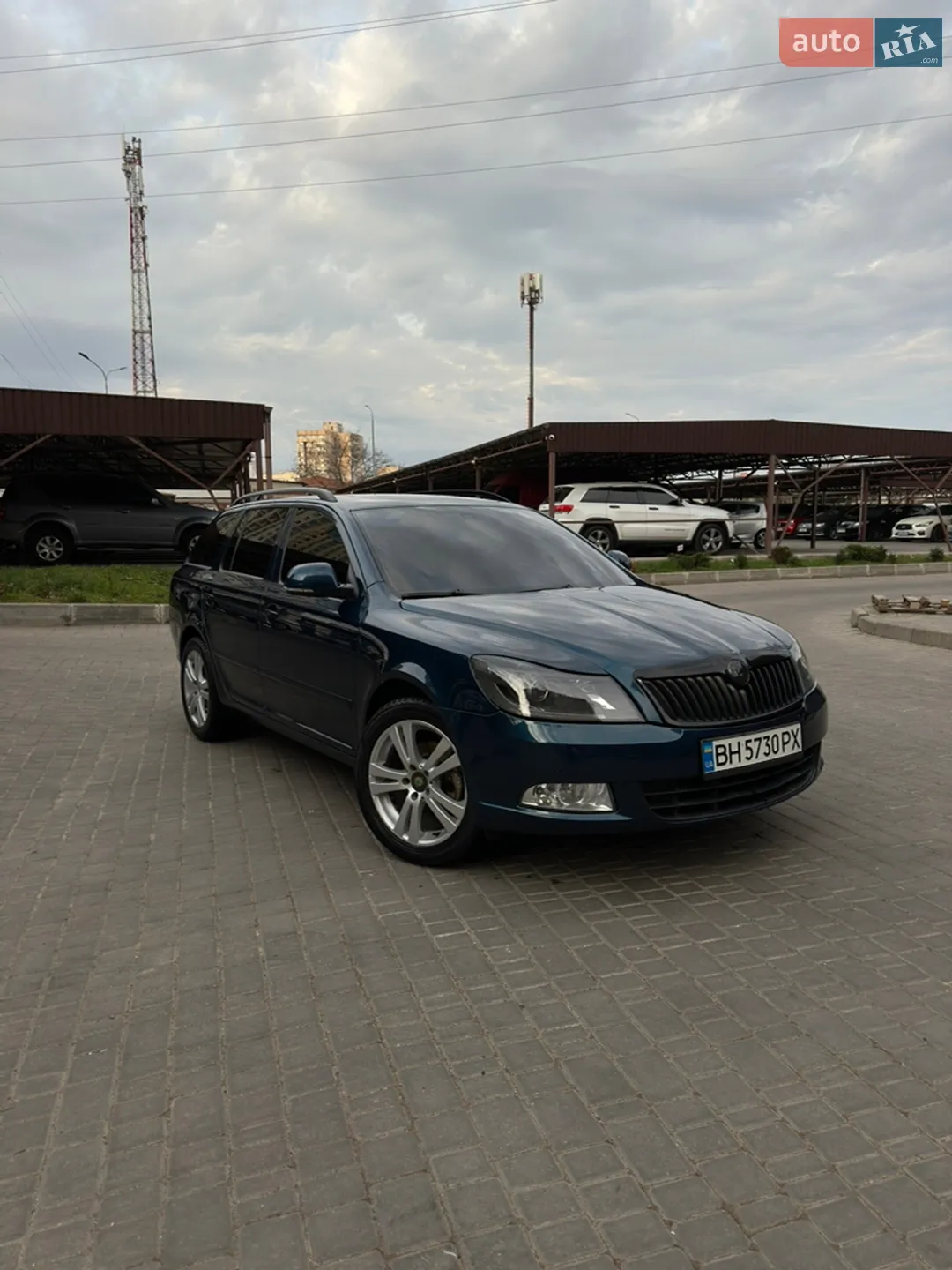 2012 Skoda Octavia - фото 1