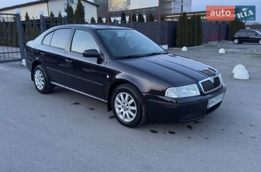 Лифтбек Skoda Octavia 2005 в Киеве