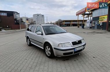 Універсал Skoda Octavia 2001 в Хмельницькому
