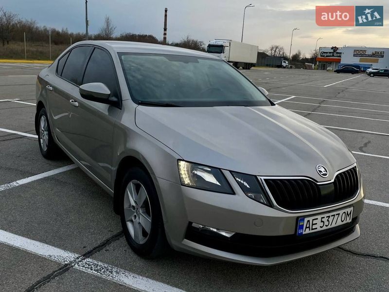 Лифтбек Skoda Octavia 2017 в Запорожье фото Лифтбек Skoda Octavia 2017 в Запорожье