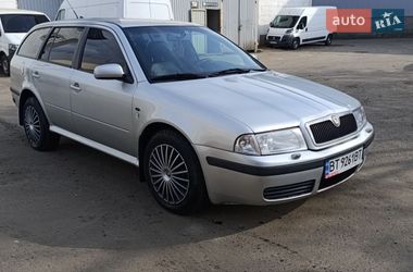Универсал Skoda Octavia 2000 в Киеве