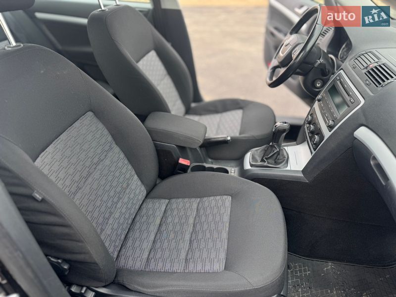 Лифтбек Skoda Octavia 2012 в Киеве фото 20 Лифтбек Skoda Octavia 2012 в Киеве