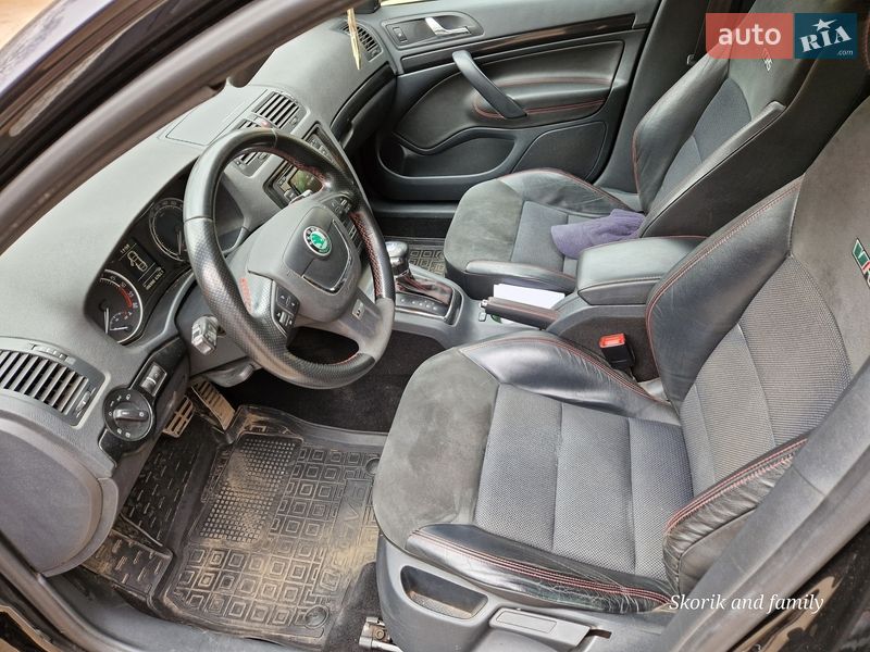 Универсал Skoda Octavia 2012 в Желтых Водах