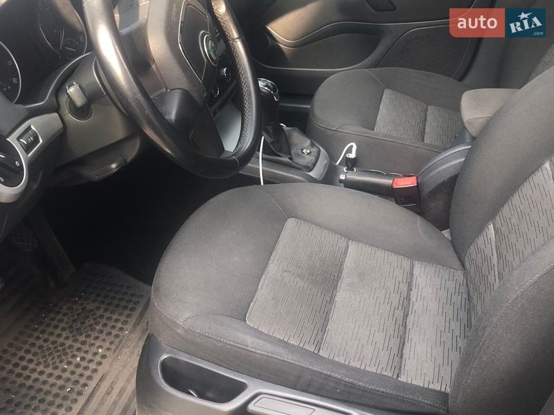 Лифтбек Skoda Octavia 2013 в Киеве фото 7 Лифтбек Skoda Octavia 2013 в Киеве
